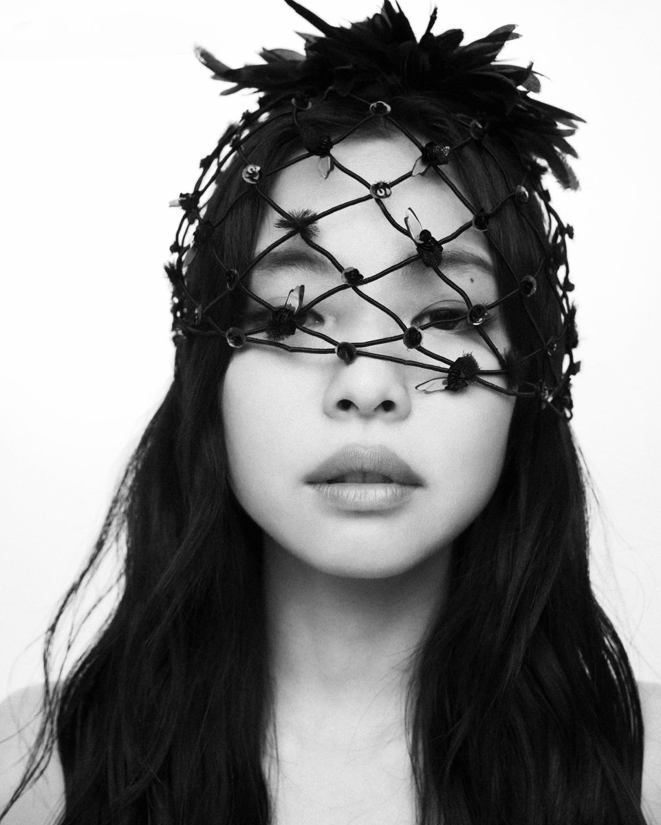 jennie pics tweet media