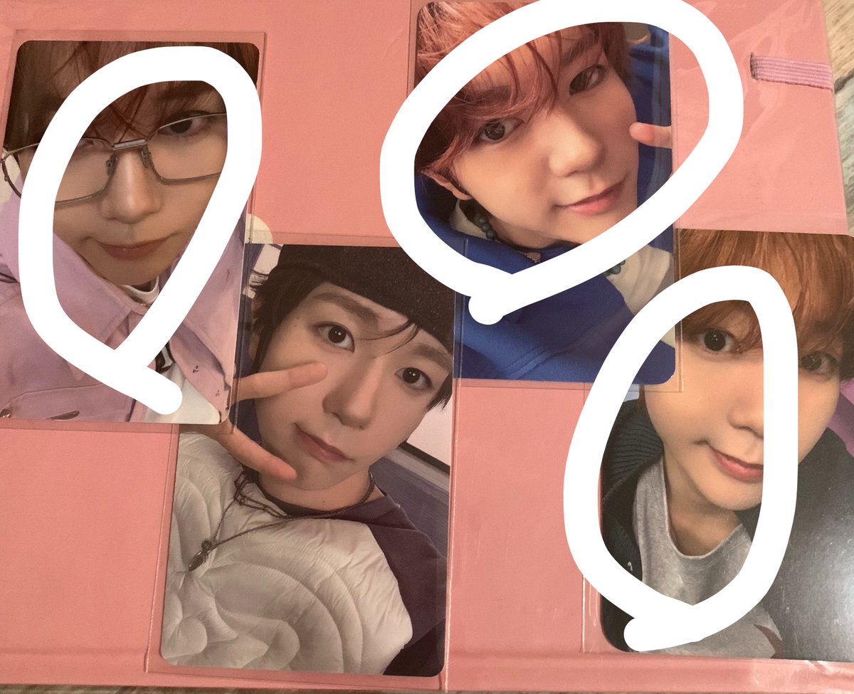 j3___y's tweet photo. @mea05110405 お声がけありがとうございます。
こちらの3枚求めております。
主様が可能であれば2:3でお願いさせていただきたいです。オンラインくじも未所持のため求めています。主様がシオンの物で希望のもの他にありましたらお声がけください🙇🏻‍♀️ https://t.co/qWMRmW9FF0
