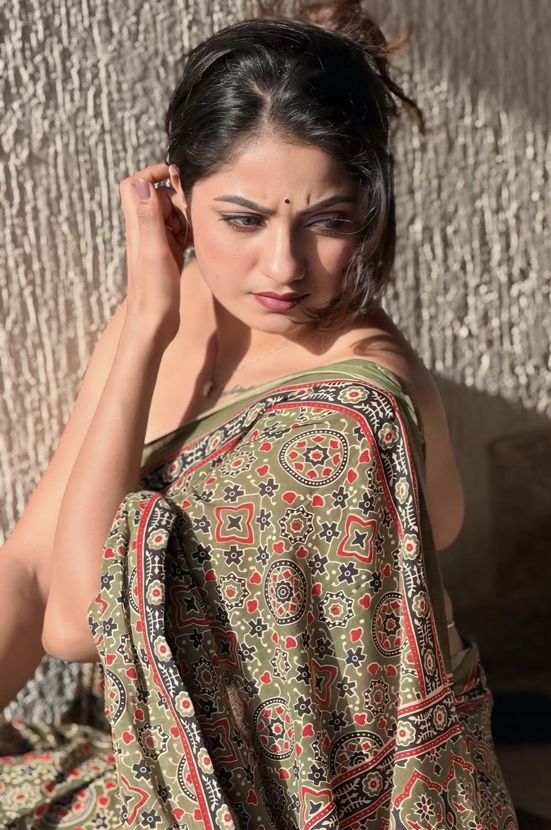 Riya Mitra tweet media