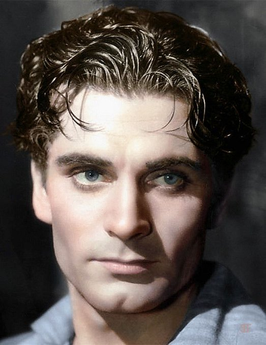 iShowTunes's tweet photo. Birthday Remembrance ~ #LaurenceOlivier (1907-1989)

"If I wasn't an #Actor, I think I'd have gone mad. You have to have extra voltage, some extra temperament to reach certain heights...it's an exhalation of life &amp; I think you probably need a little touch of #madness." - L.O. https://t.co/ejkHq97WXb