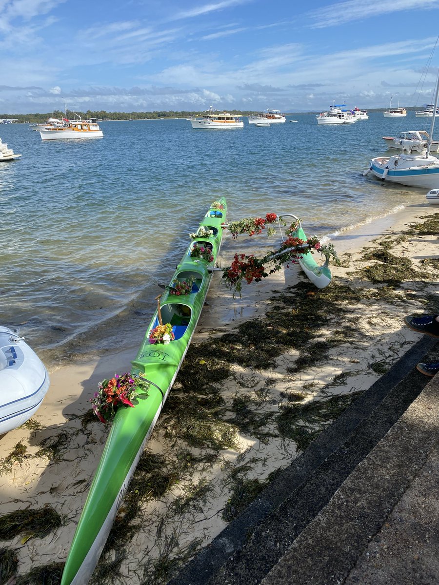 roaming_fox's tweet photo. Dragon boats featured too at the Classic boats Regatta this past weekend. Pumicestone Passage is the ideal place to do some rowing and believe me when I say it’s a great workout. https://t.co/ga7IMOat6u