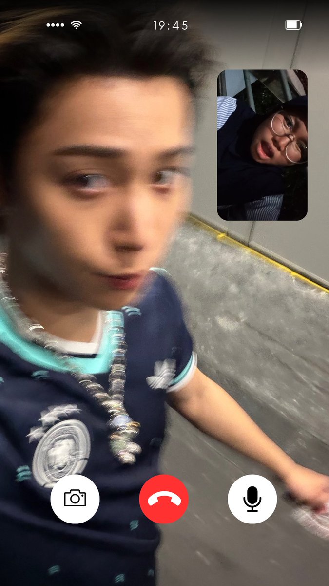 4shoblu's tweet photo. 🩵 "manaa mukamu gerak-gerak mulu gak keliatan"
🌰 "apa loh kak masa akunya disuruh berhenti jalan?"
🩵 "hehe"

#SHOTTIESSelcaDay #SSD #LNGSHOT #롱샷 #RYUL @LNGSHOT4sho https://t.co/Wu5BnkQ6E8