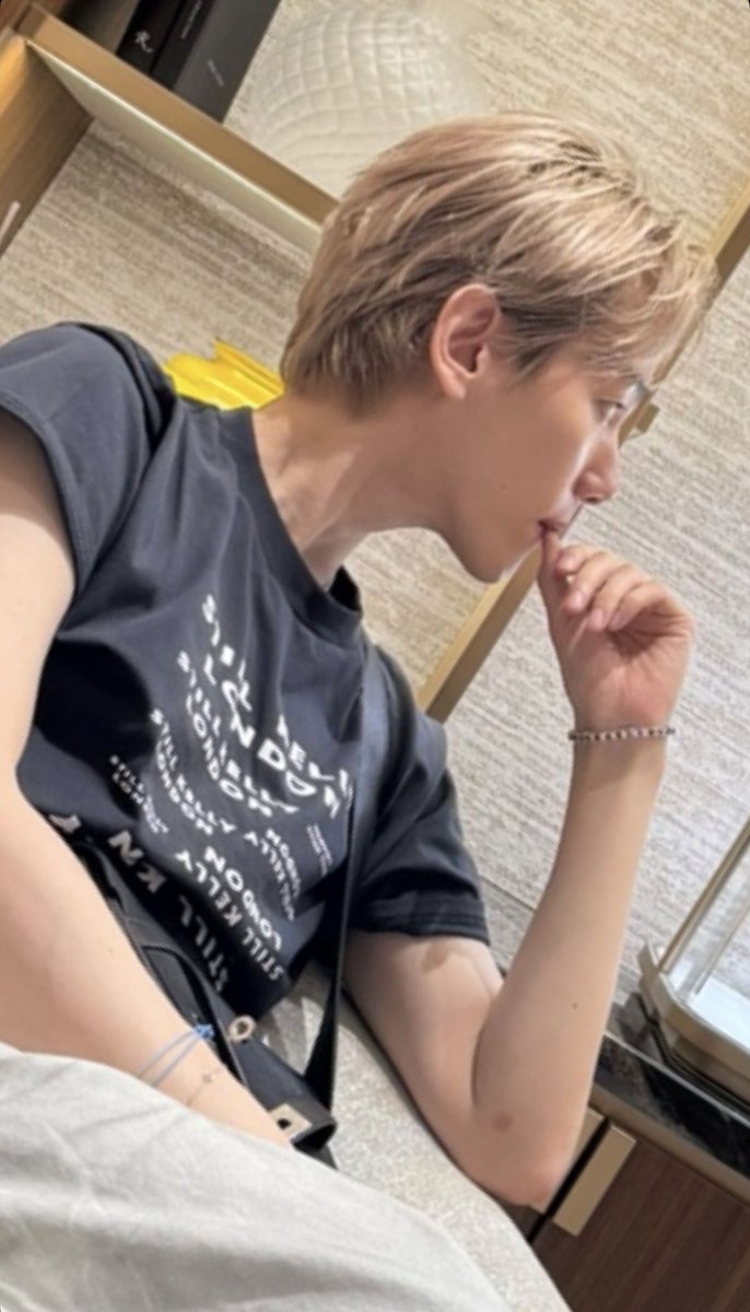 baelebaebi's tweet photo. เมะบ๊อกแซพเพิดสุดหล่อ กับเคะเหมียวนางแบบคนสวย 🐶🐱 https://t.co/GVVtJFi6KT
