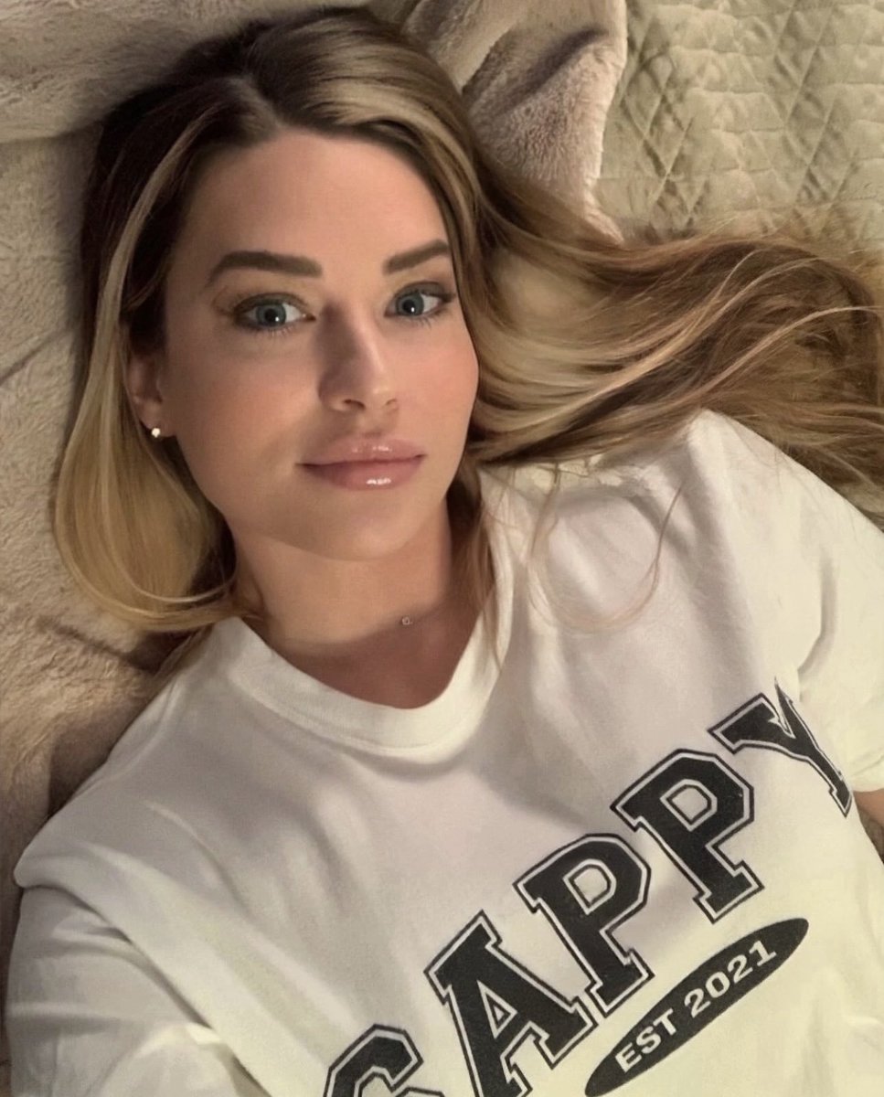 Miss Hailey tweet media