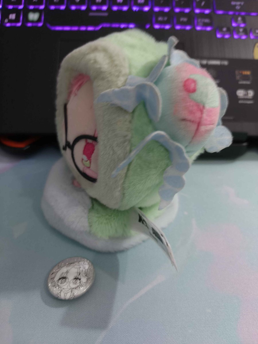 vulpaxen's tweet photo. #WTS PRE-LOVED Rp 200k nego tipis via Shopee/direct ID🇮🇩

ALNST alienstage Mizi Sunny Doll + Pin loose | Alien Stage Blind Box Official Merch Sundoll Series

Alasan dijual: udah keluar fandom,
udah termasuk pin, box udah ga ada, jarang dibawa keluar

#alienstage #alnst #merch https://t.co/Ex7gZuedqD
