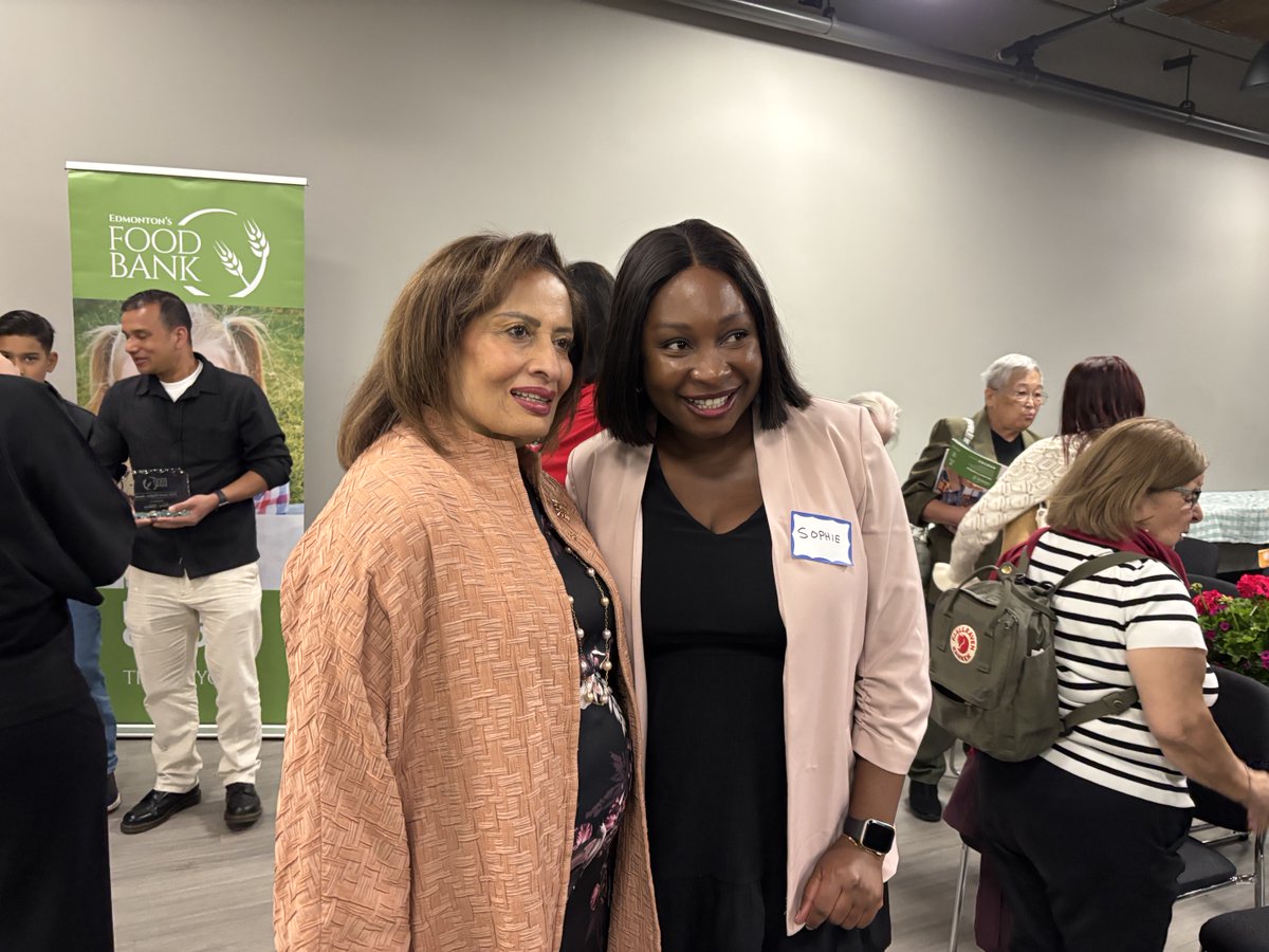 LtGovAB's tweet photo. DYK that the Edmonton Food Bank is marking 45 years of service to members of our communities during their times of need. Thank you to CEO Marjorie Bencz, Board of Directors, staff, volunteers and supporters @yegfoodbank. Congratulations to the Janet Hughes Awards recipients. https://t.co/n6wEqw7xOD