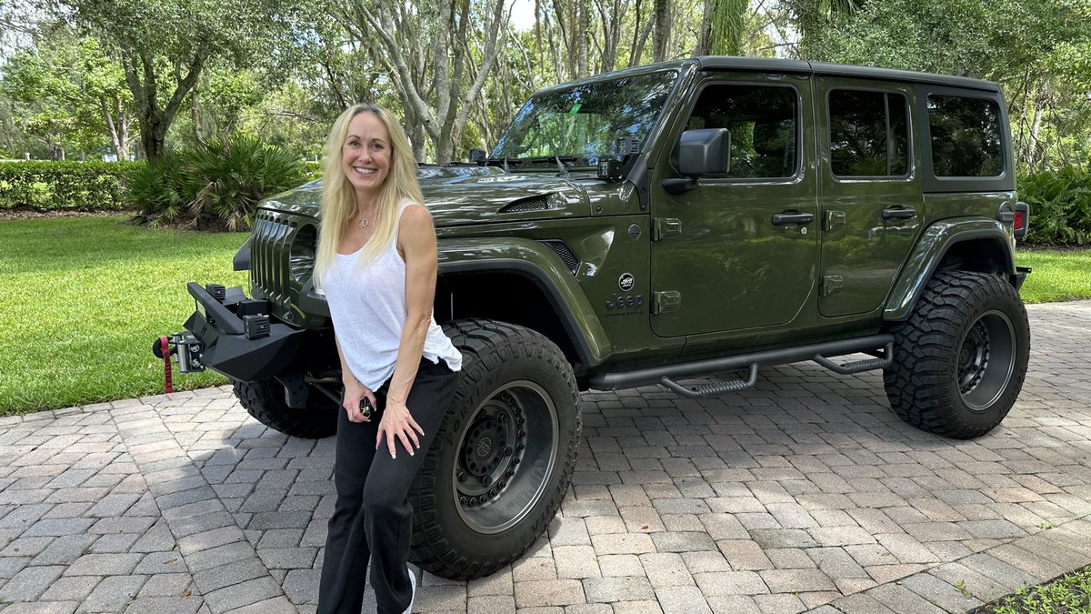 Brandi Love ® tweet media