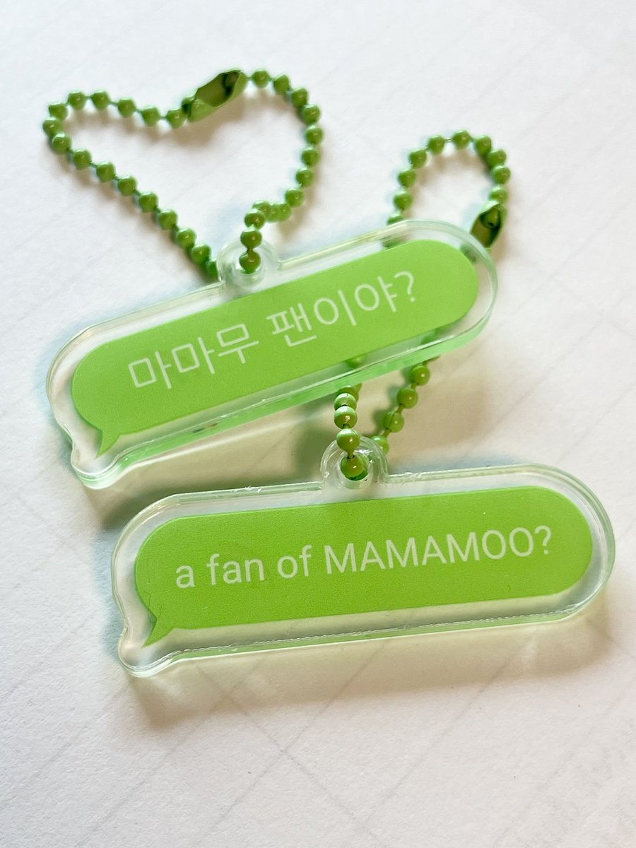rainbowmoomoos's tweet photo. 💬말풍선키링 샘플이 도착했어요!
혹시… 너도?🫢 올해의 새로운 굿즈로 무지개+무무의 정체성을 수줍게 표현해보세요! https://t.co/QhpHsh4Zil