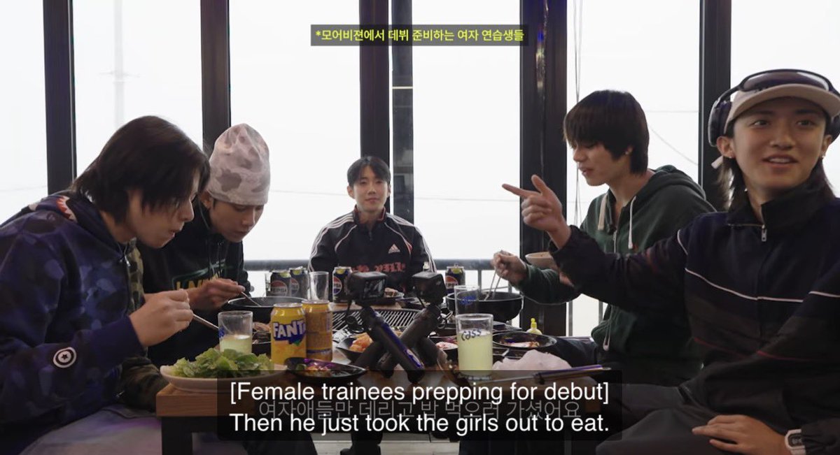 mangidash's tweet photo. Yall lngshot and jay park mentioned the MVG a couple of times in this episode.
Jay took them out to eat I guess it’s all part of the bonding process lol
#jasmine #isol #minhee #jihye #minami https://t.co/OayE4nS36t