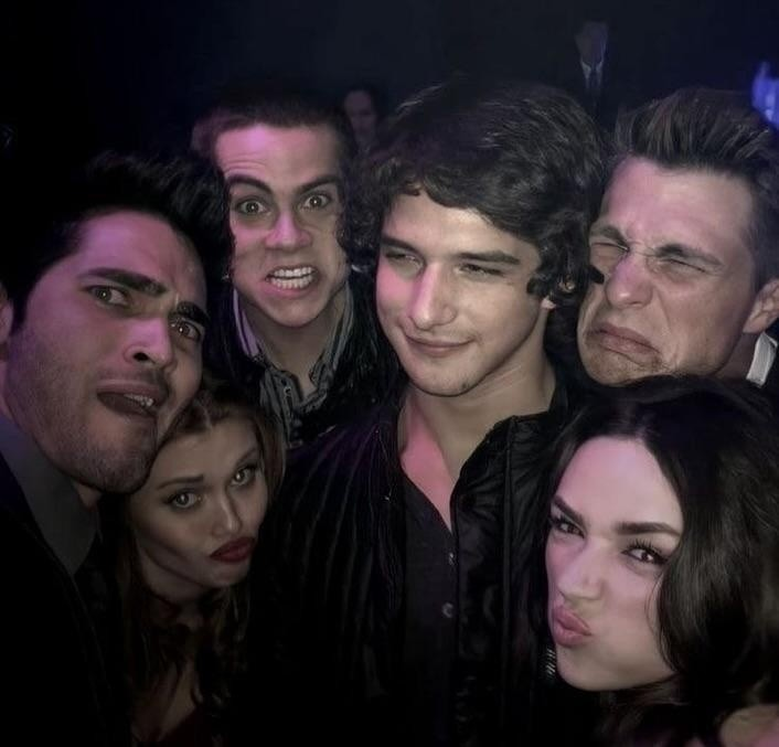 obsessed_wolfu's tweet photo. Trágame tierra y escúpeme en el 2011 cuando mi única preocupación era esperar capítulos nuevos de Teen Wolf. https://t.co/vMu3CyJSSf