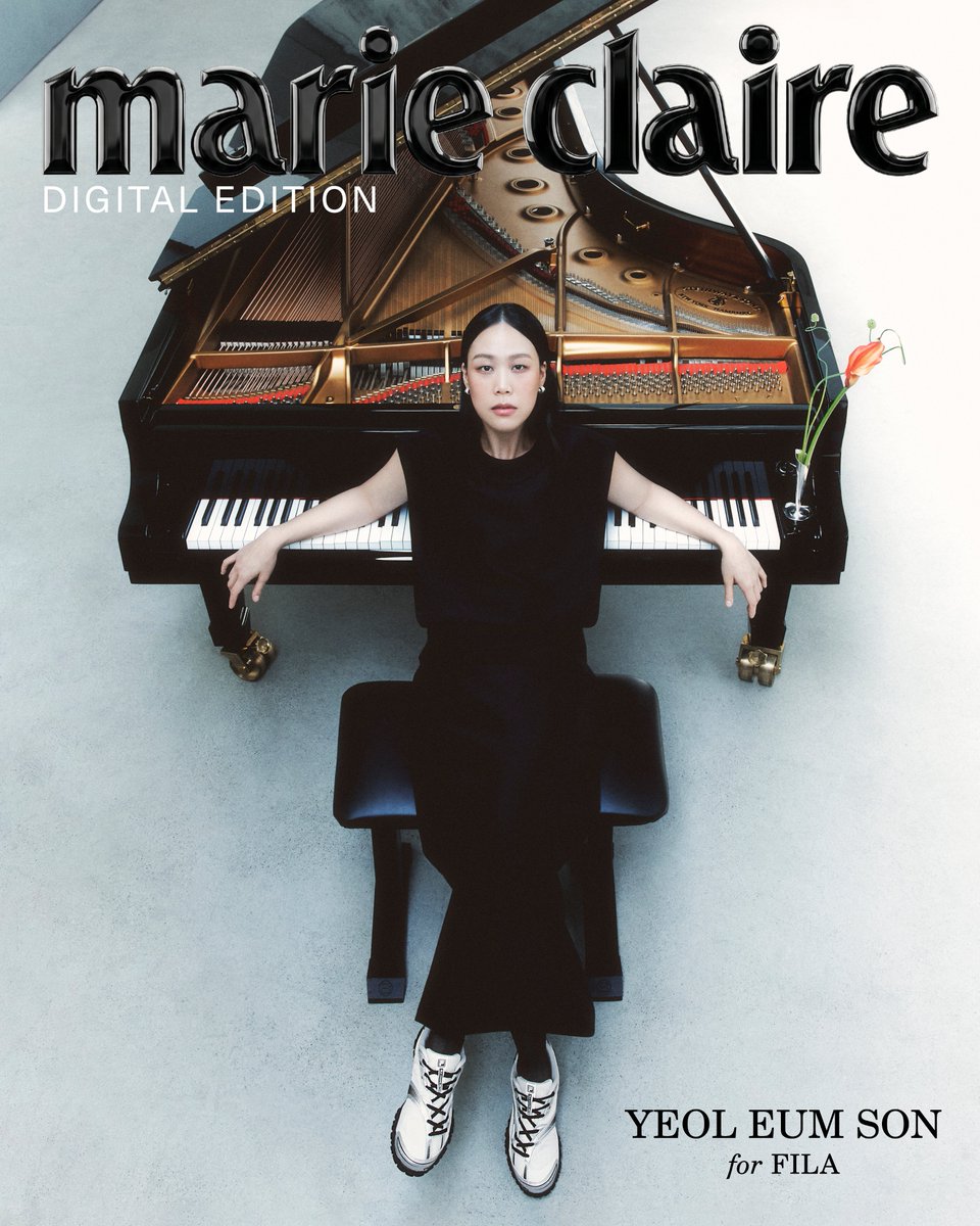 marieclairekr's tweet photo. #DigitalCoverStory #제작협찬 SILVER Moonlight. 어둠 속의 빛을 품은 실버. #휠라 에샤페와 피아니스트 #손열음, 그 우아한 조우. 휠라의 컬처 마케팅 프로젝트 ‘#FILACOLORE’의 첫 번째 아티스트, 세계적인 피아니스트 손열음입니다. 음악과 빛, 움직임의 순간을 포착한 더 많은 화보와 인터뷰는 #마리끌레르 6월호에서 만나보세요.✨

@fila_korea #FILA #FILACOLORE #SonYeoleum