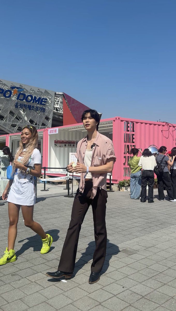 쨔니✰ tweet media