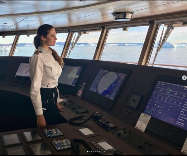 Marine Jobs tweet media