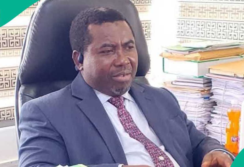 E.P Aninze Esq. tweet media