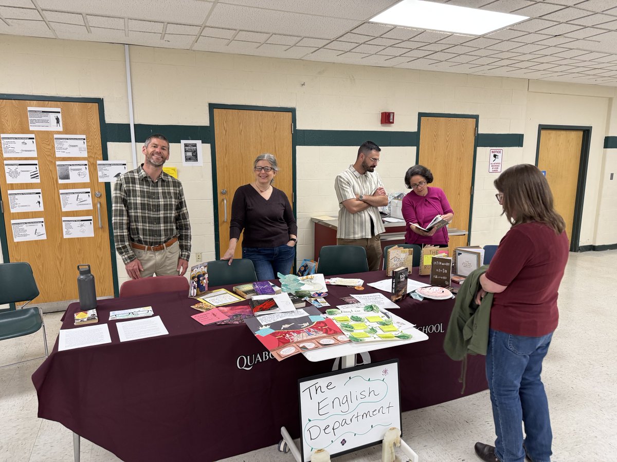 APMikeLavelle's tweet photo. All departments on display at the Quaboag Showcase last night..Including our Fire Academy and EMT student!! 😎👏🏻😎👏🏻#goboag https://t.co/qwIvH4LDPl