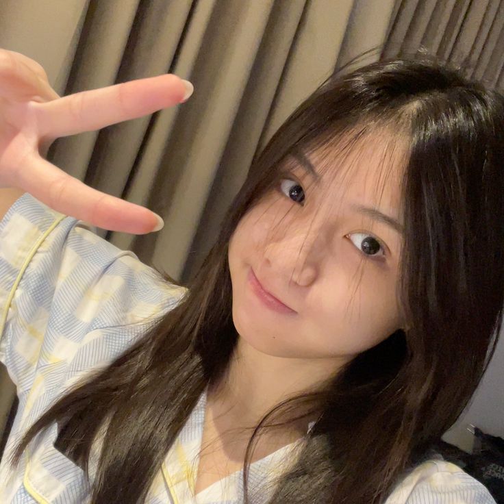 Angelchiezyline's tweet photo. Yayyy akuuu sudaahh se #OptiMich itu kak @Michie_JKT48 , semangaadd yayayyaaaa, janlup post ig 😝😝🤍🤍
@Michiban_ https://t.co/2CkCVARTDO