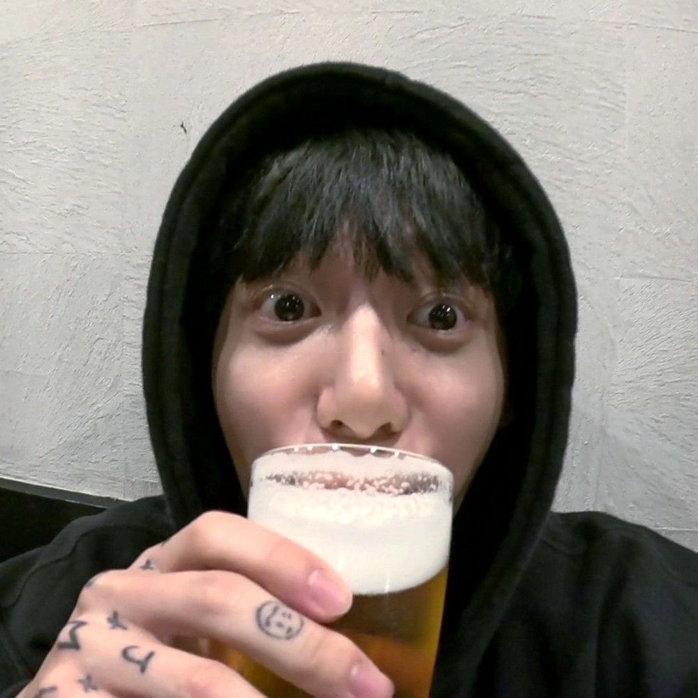 (S)even ♱ Casa Jeon VAI VER O BTS 😭 tweet media