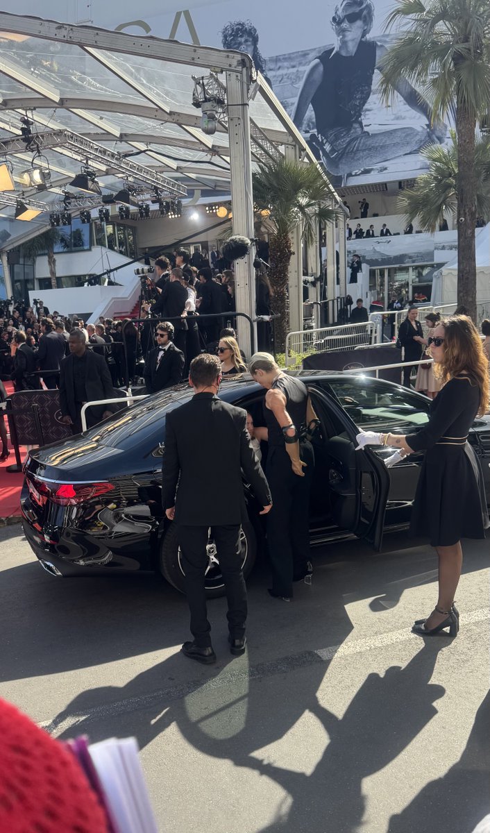 patriandrei's tweet photo. #Cannes2026#bebevio https://t.co/HaePLZ3MEK