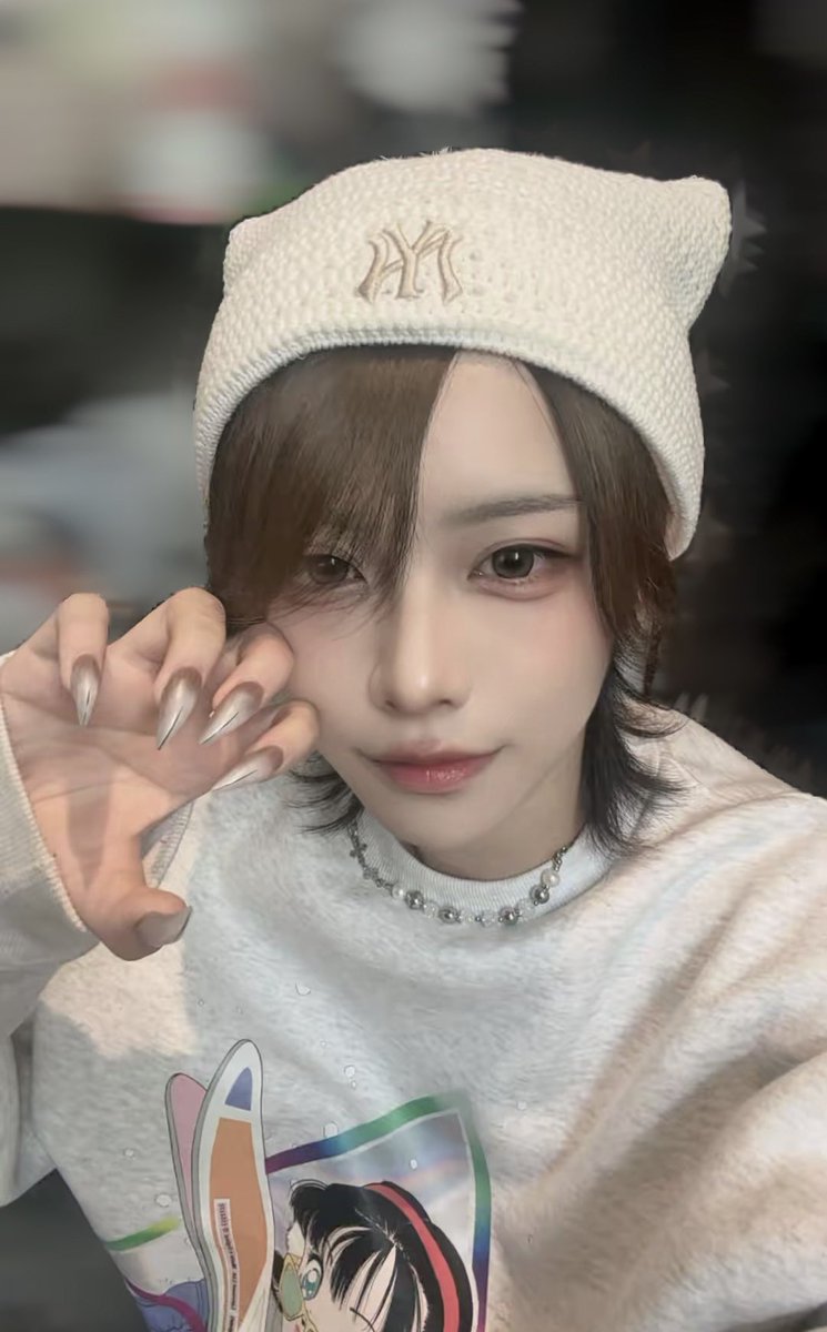 都ユナ tweet media