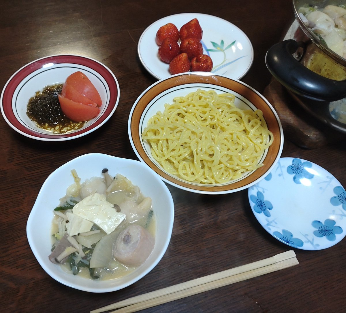 マロン tweet media