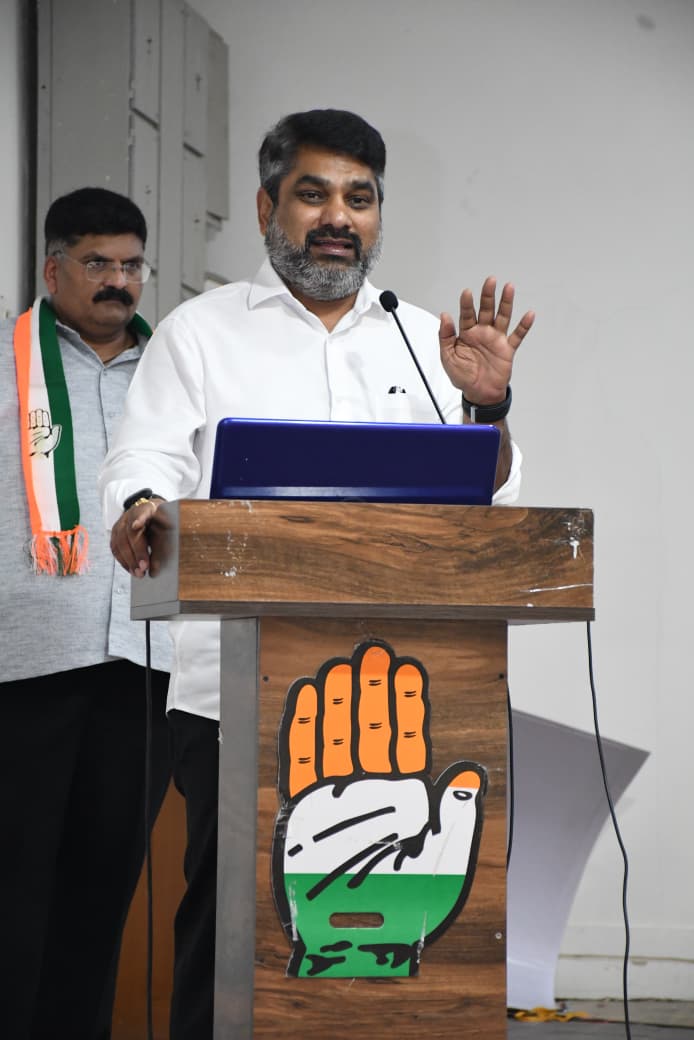 Satej (Bunty) D. Patil tweet media