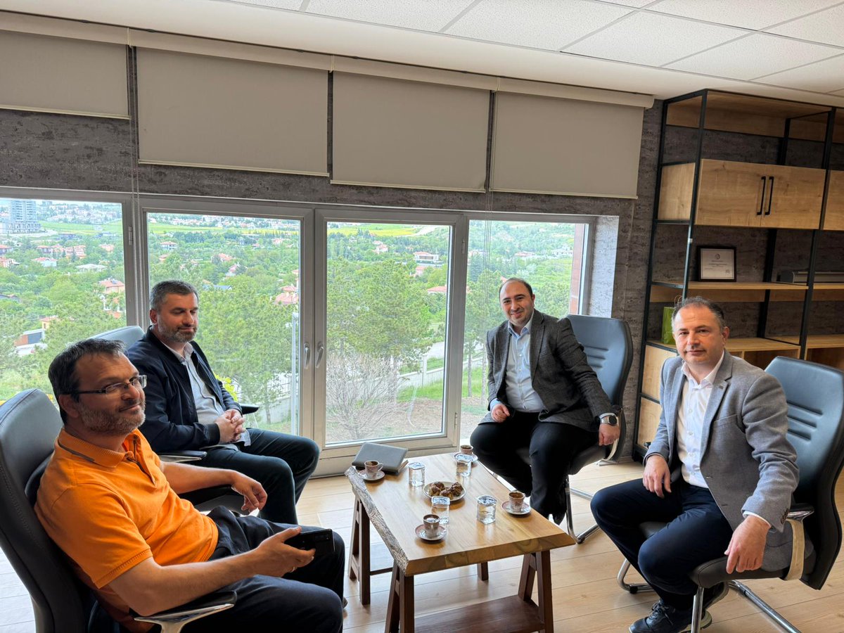 ttohitit's tweet photo. Ar Elektrik Elektronik AŞ’den TTO’ya Ziyaret 

Haber detayı için: https://t.co/3fbtfsw5iN 
@HituKurumsal https://t.co/bpmMGejehn