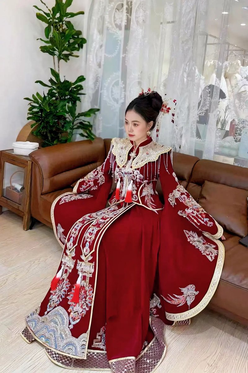 爱高叉体操服反差婊 tweet media