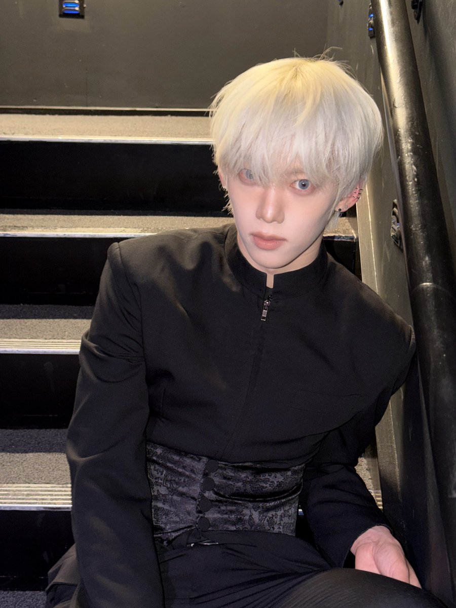 _AMPERSANDONE_'s tweet photo. 🦭🦛🦦⚡️🧈🥧🍿

#앰퍼샌드원 #AMPERSANDONE 
#나캠든 #KAMDEN https://t.co/jS2v7OqYGx