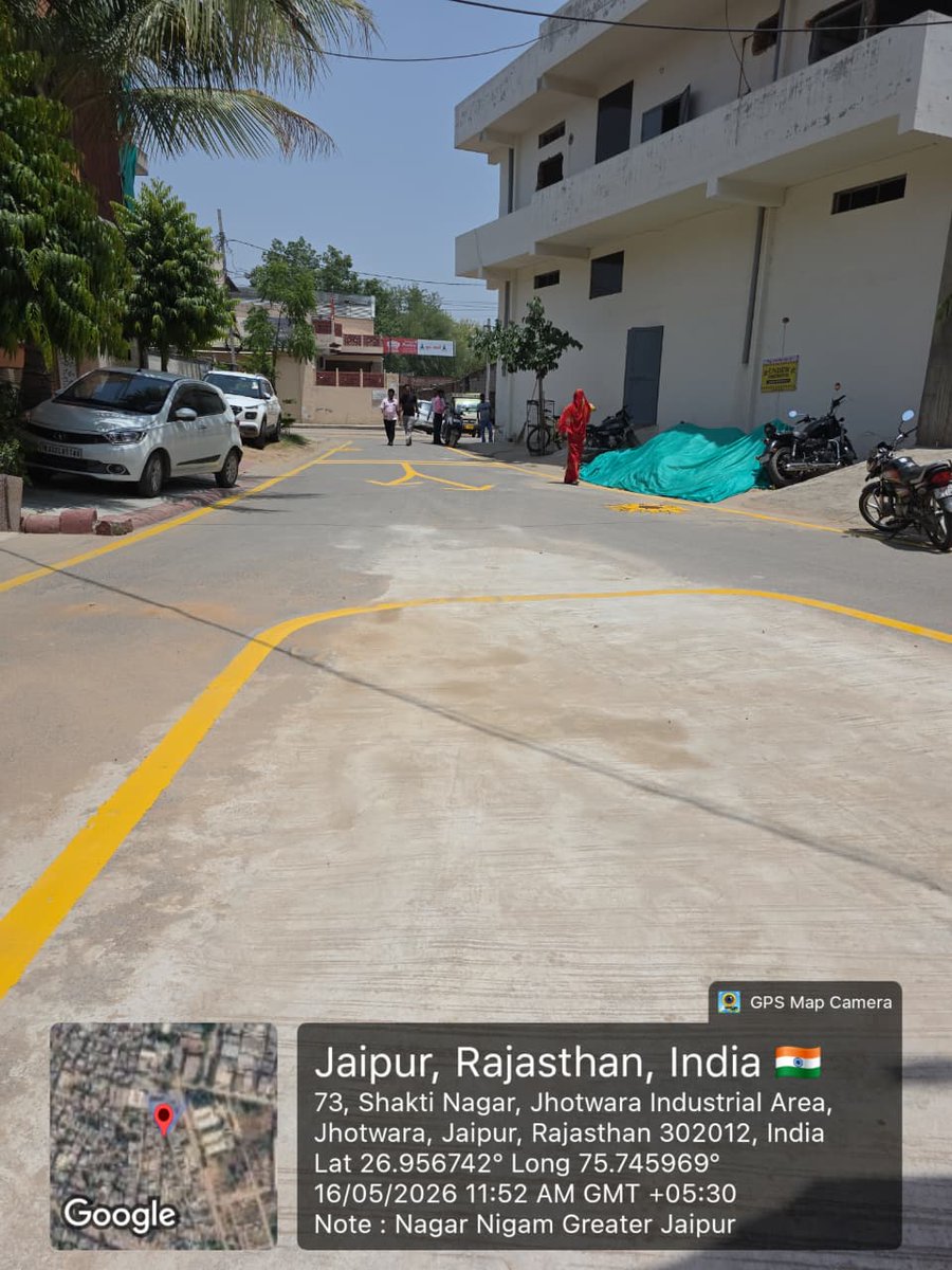 Swachh_Jaipur's tweet photo. ✨ स्वच्छ सड़कें, सुंदर जयपुर 🌿
स्वच्छता और अनुशासन से बन रहा है हमारा शहर और भी आकर्षक। 🛣️💛
#SwachhJaipur #CleanRoads #SmartCity #SwachhBharat #SwachhSurvekshan2025
@SwachhBharatGov | @SwachhBharat | @MoHUA_India
@SmdsbmU. | @PMU_SBM_RAJ | @LSG_Rajasthan https://t.co/nALU44w39A