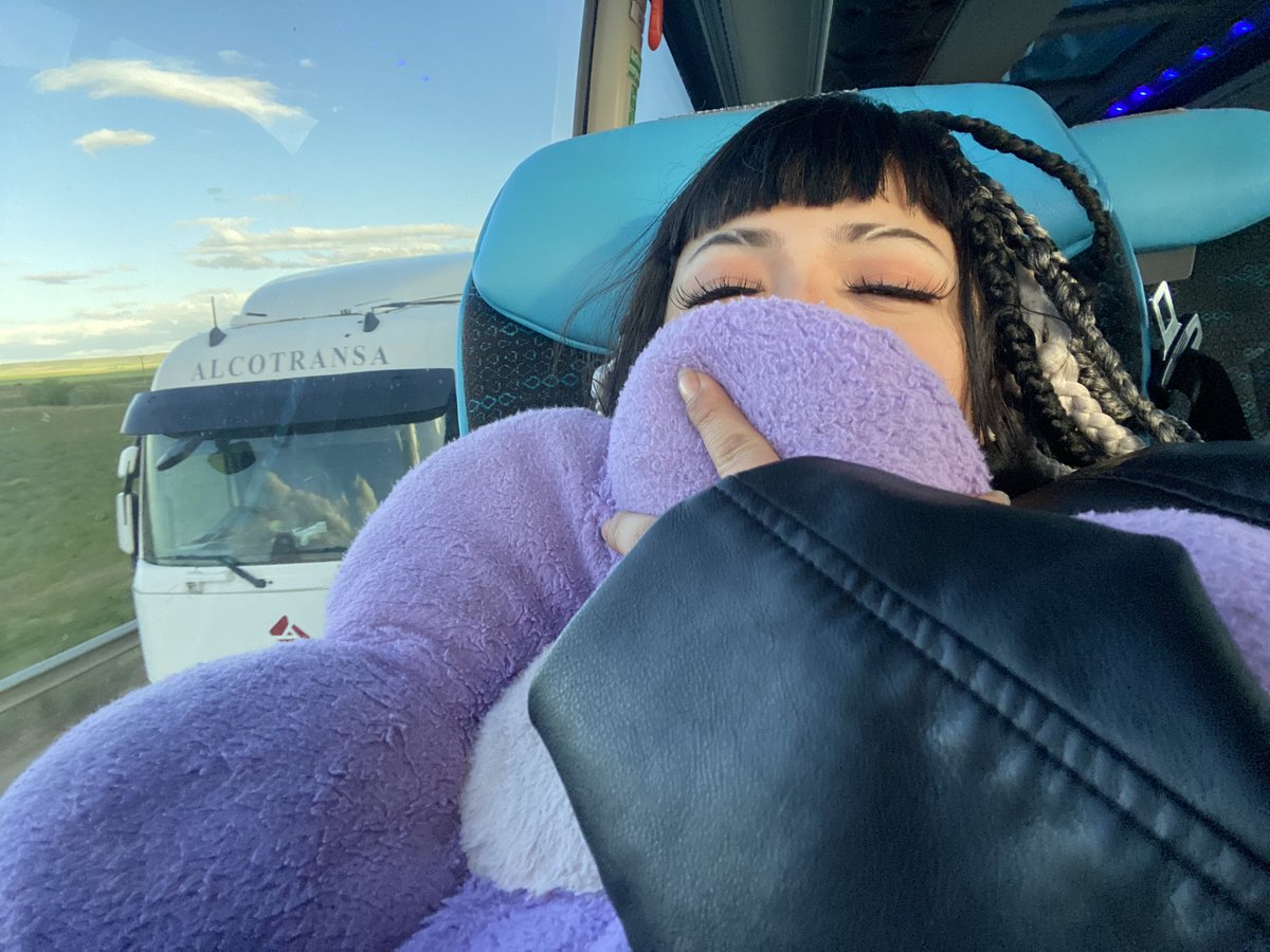 imamyxoxo's tweet photo. ✨️✨️ https://t.co/lf4Xy6Zo4c