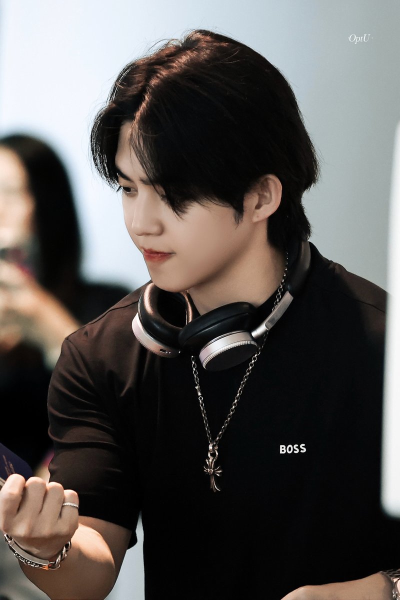 ·OptU·Scoups· tweet media