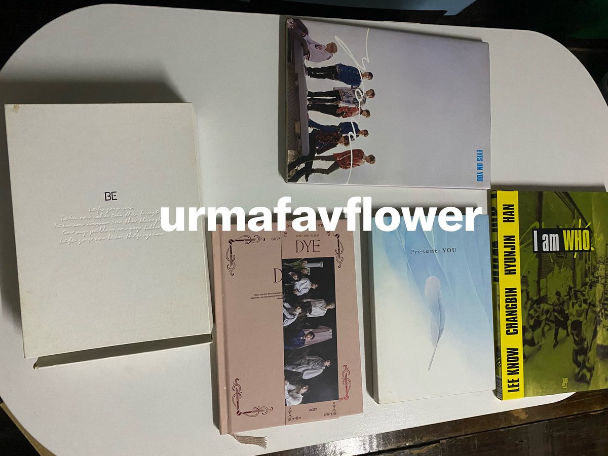 urmafavflower's tweet photo. ขายค้าบ ขี้เกียจเก็บ บั้มละ 50฿ ไม่รวมส่งนะคะ (บั้มบังทันมีตำหนิค่ะขอคนรับได้) #ตลาดนัดบังทัน #ตลาดนัดgot7 #ตลาดนัดอากาเซ่ #GOT7 #BTS https://t.co/fdDOC2TFQn
