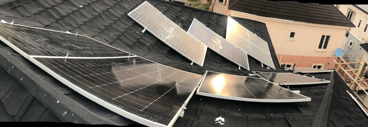 boyo_special's tweet photo. 10kva system,11.7kw pv array coupled with 35kw backup lithium battery https://t.co/CjBLtI5Wmu