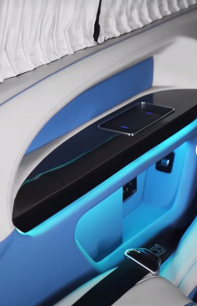 cardvdfactory's tweet photo. Qi 2.2 Universal Wireless Charger Module for VIP cars modification https://t.co/NtmOy5EqmK