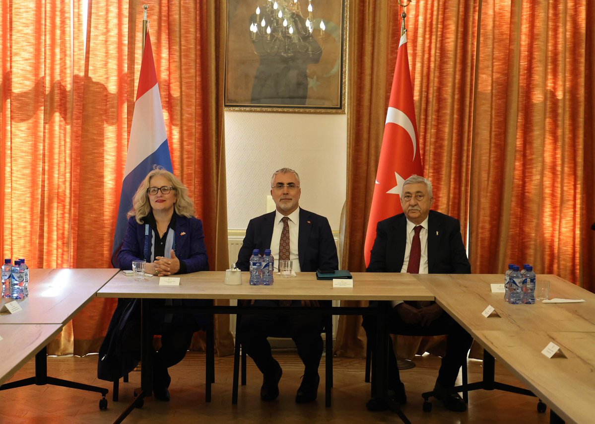 Prof. Dr. Vedat Işıkhan tweet media