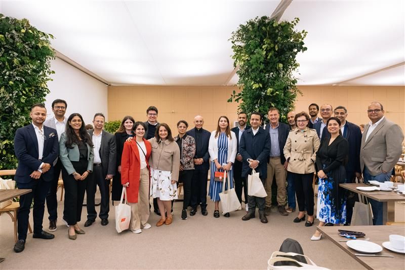 mohitjoshi74's tweet photo. Spending an evening surrounded by nature in London feels straight out of a novel. @Mjoshi77 and I hosted a memorable event, inviting clients and their families to the #RHSChelsea Flower Show. 

The show covers 20 acres and 30 gardens, welcoming 150,000 visitors, making it one of the world's great horticultural spectacles. @tech_mahindra proudly sponsored 'Hedgerow in the Sky', an urban balcony garden designed by Sarah Mayfield and Monika Greenhough.

A hedgerow is a quiet example of resilience. It grows steadily, with purpose, and stands the test of time. The garden’s focus on sustainability and making a positive impact matches what we have been working toward at Tech Mahindra for the past two years.

The best part of the evening was winning a Gold Medal in the 'Balcony and Container Gardens' category, alongside well-known gardens like the Tate Britain Garden by Tom Stuart-Smith and the Tokonoma Garden by Kazuyuki Ishihara. It’s a big honor for us in our very first year at RHS Chelsea.

What really impressed me was Sarah Eberle’s 'Garden of the Year', which featured a huge Mother Nature sculpture carved from a fallen tree.

Moments like this show that excellence and purpose can go hand in hand, just like what we’re building at Tech Mahindra. As we start the last year of our strategic transformation, we’re seeing steady progress in our operations, deals, and margins. Events like this help us appreciate the partnerships that drive our success.

Thank you to the teams on the ground for making sure everything went smoothly.

Explore our garden, 'Hedgerow in the Sky': https://t.co/dOPIOykGAr

@harshul  @ThePeeyushDubey

#TechMahindraOnwardsAndUpwards