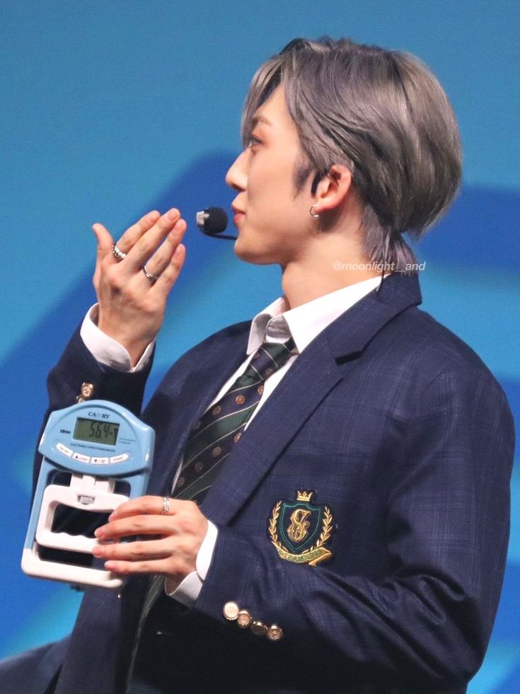 후토 tweet media