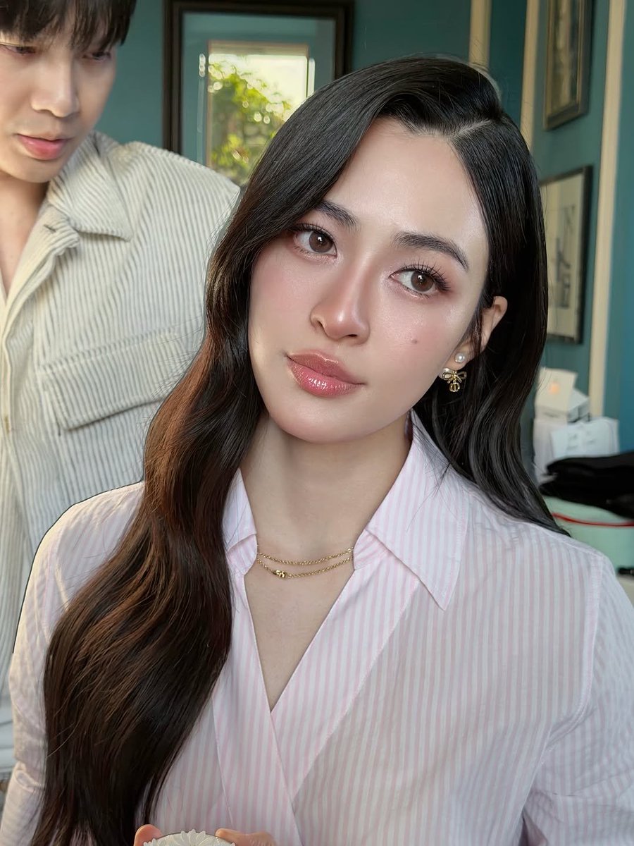 nnชน์ tweet media