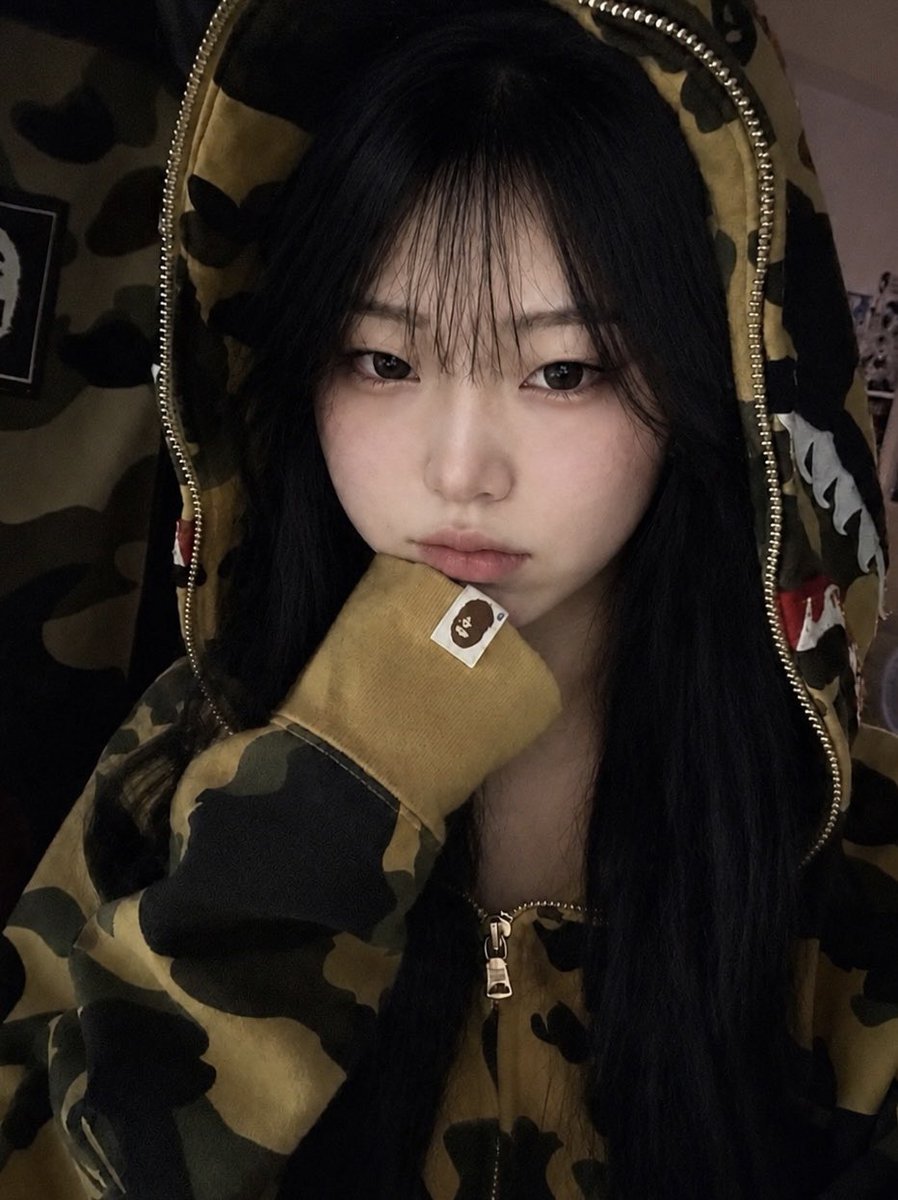우앵 tweet media