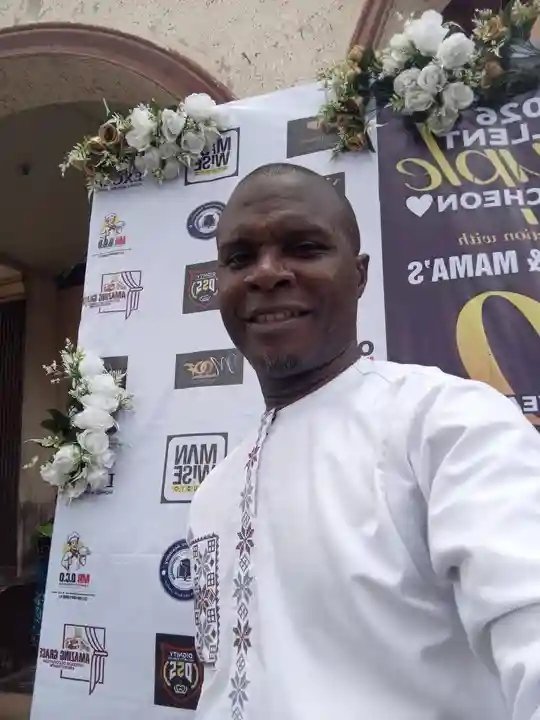 SegunAyode99640's tweet photo. Happy birthday to my big brother from another mother 

Your personality memerize me
Your guidance and love towards my family is something I will never trade for the world 

May God Almighty strengthen and protect you
Live long don't leave yet sir🙏🙏❣️❣️ https://t.co/f8AdhmE1IL