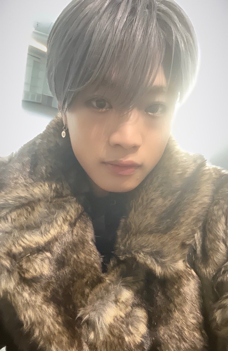 psyfe_member's tweet photo. Hii👒

MV沢山みてね🧳

I can't wait to see you🌍💚

Download &amp; Streaming
https://t.co/6l1Lmlk4pE
Music Video
https://t.co/QPZhOjWVf1

#この後の配信も見てね

龍臣🐲 https://t.co/s8ZYvdNtd1