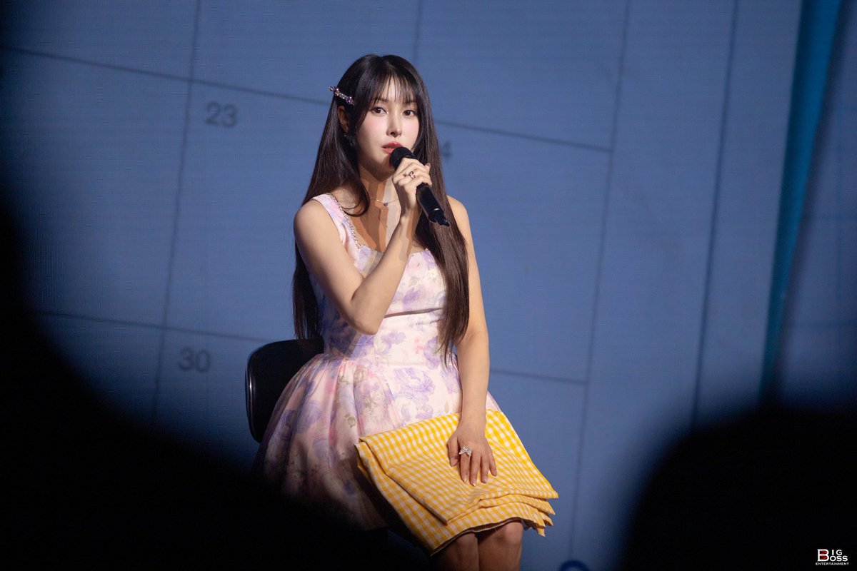 GyuRi Official tweet media
