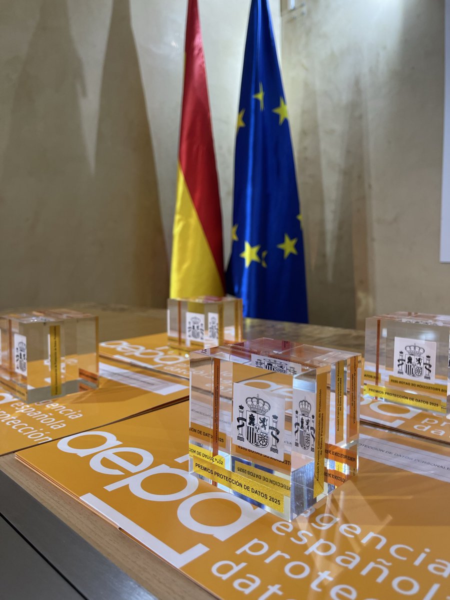 Agencia Española de Protección de Datos tweet media