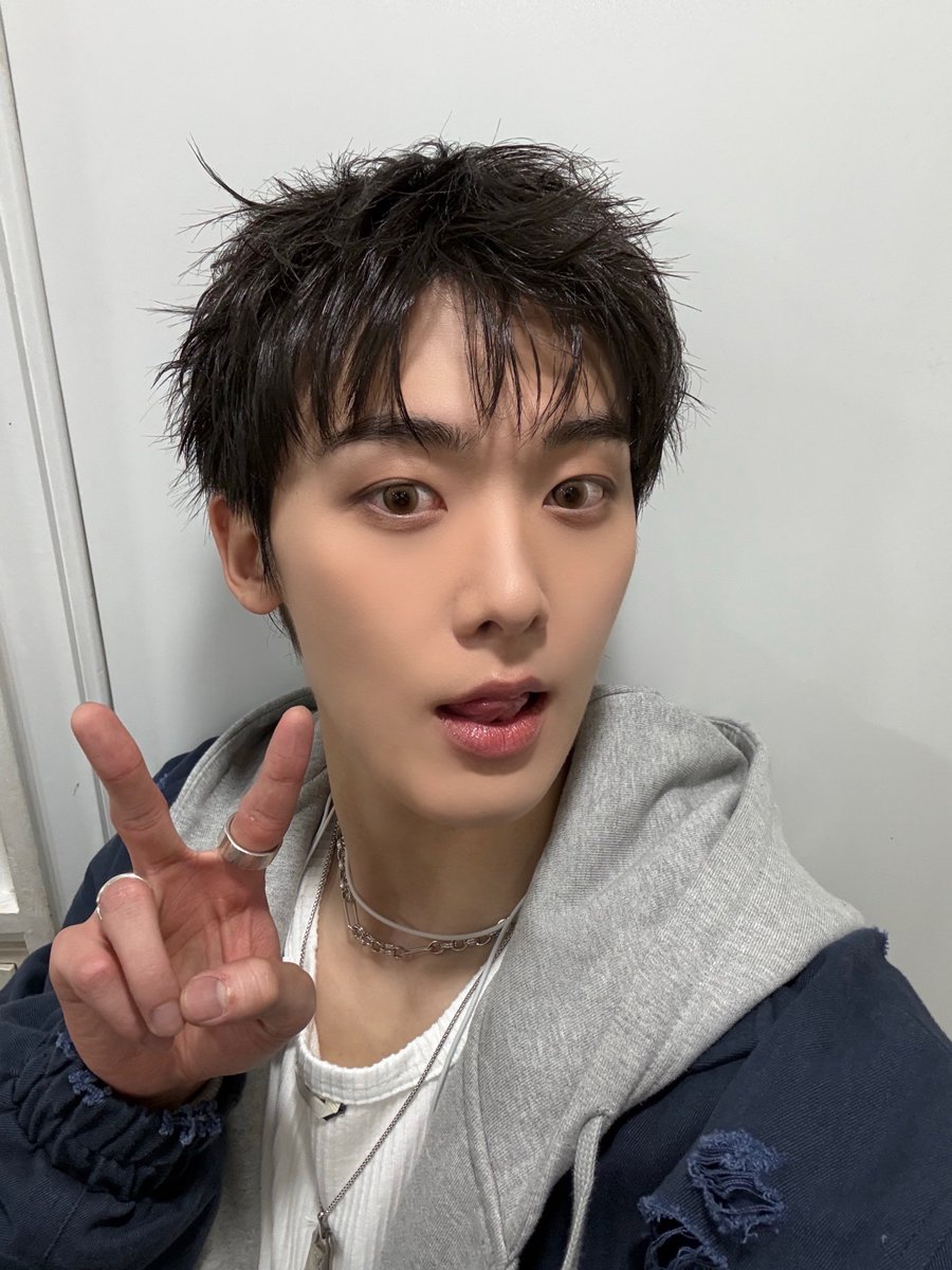 YOON SAN-HA OFFICIAL tweet media