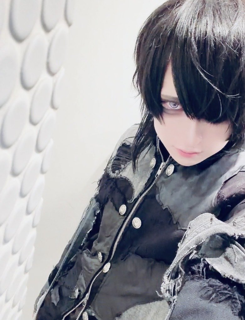 ザアザア　一葵　生誕グッズ　ラクガキセットアップ ザアザア 一葵 (@oChbQyEHv8j9XCN) / Posts / X