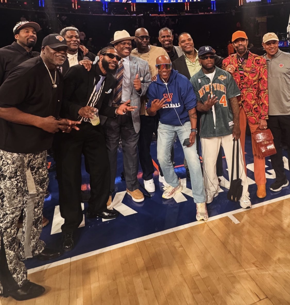 New York Basketball tweet media