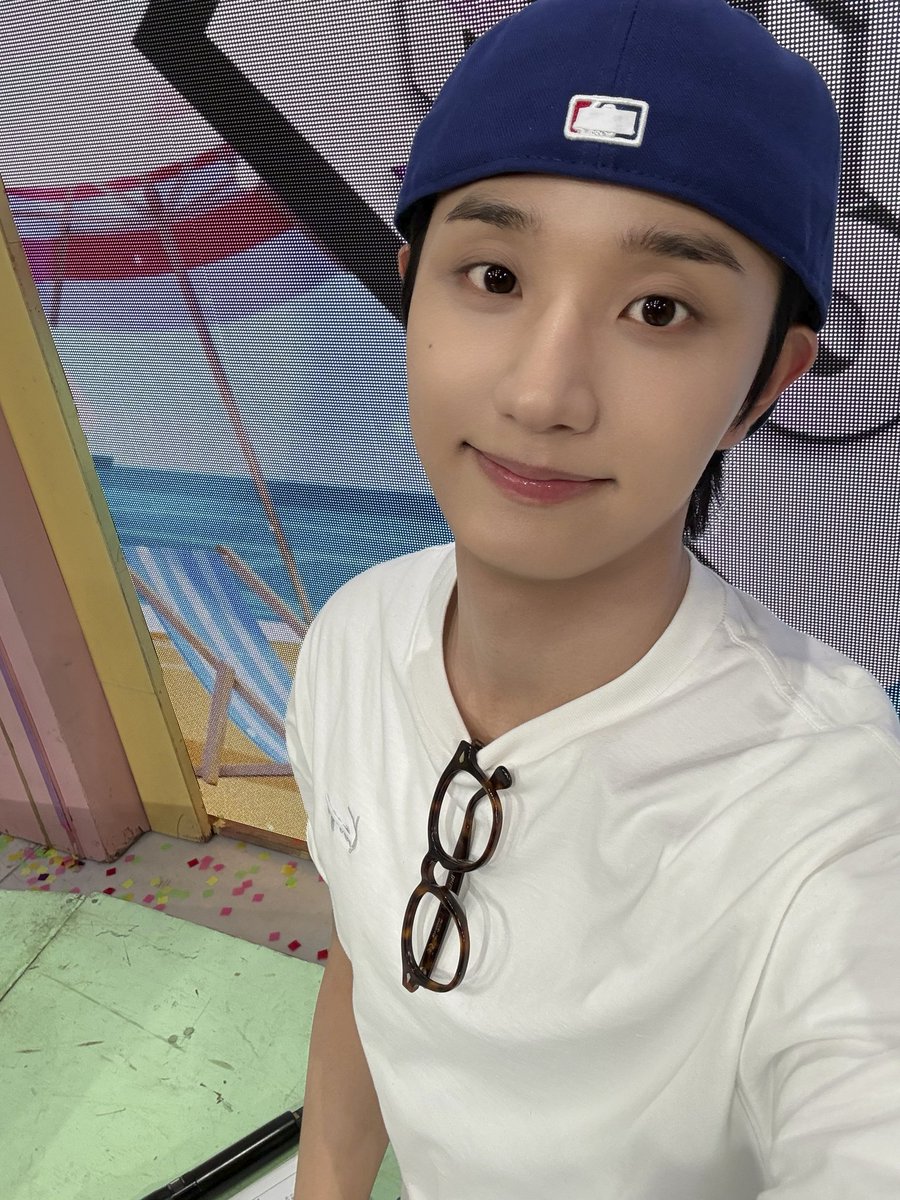 뮤직뱅크 (Music Bank)🏦 tweet media