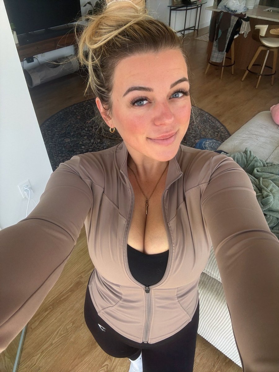 Xstella_beex tweet media