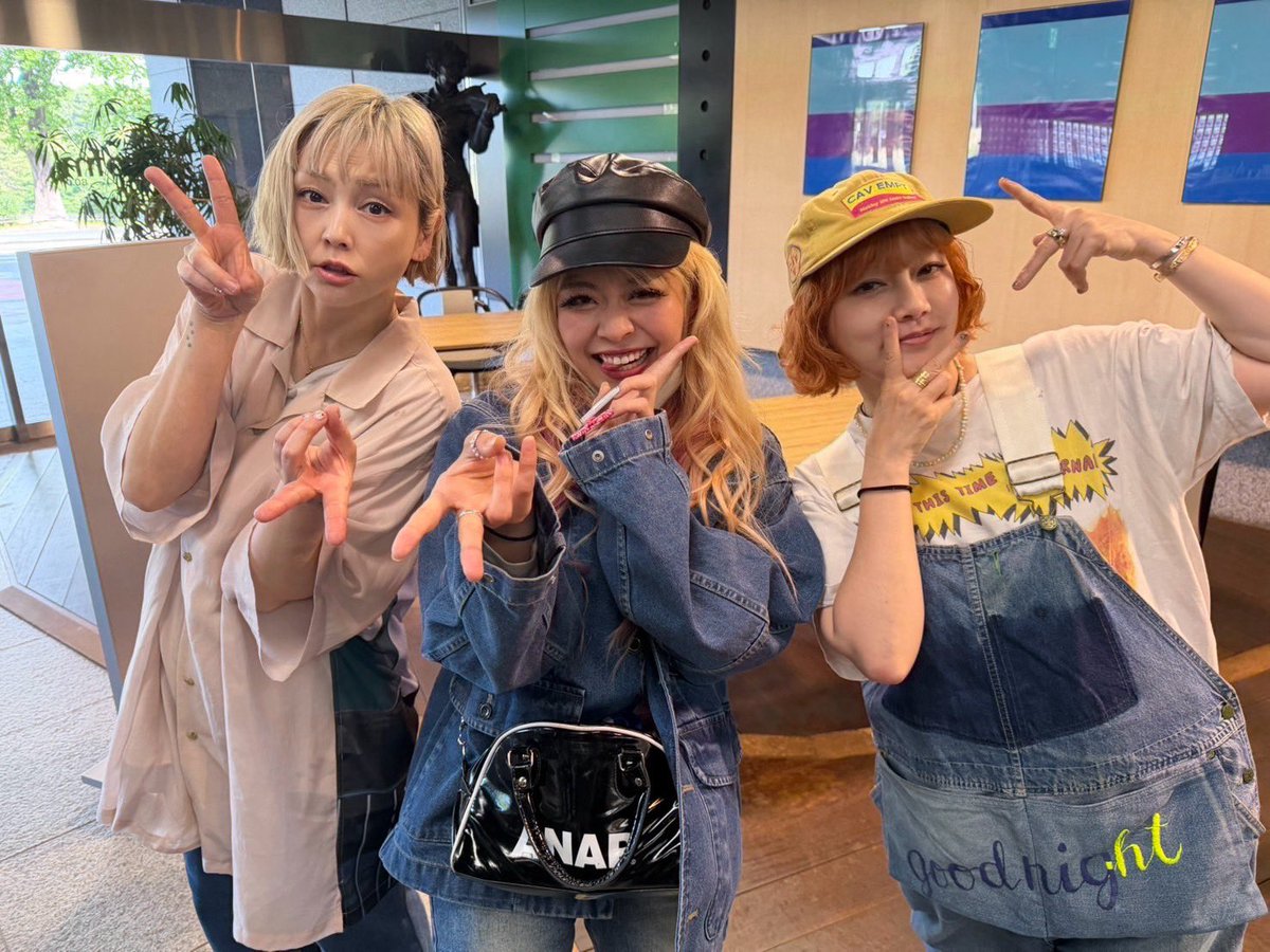 PUFFYスタッフ tweet media