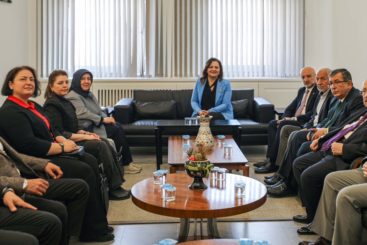 BURCU KÖKSAL tweet media